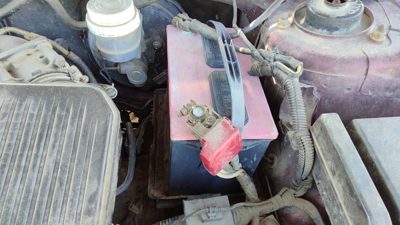 2006 Mitsubishi Galant Battery Tray