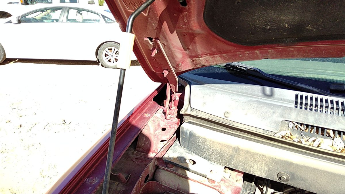 2009-2020 Dodge Journey Passenger Right Hood Hinge Assembly Oem Inferno Red Prh