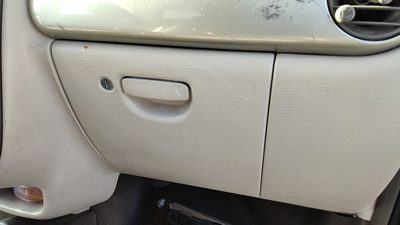 01-05 Chrysler Pt Cruiser Glove Box Assembly Complete Door With Latch Fl Taupe