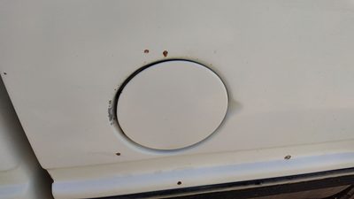 95-99 Chevy Silverado 1500 Fuel Tank Door With Hinge Gas Lid Oem Filler White