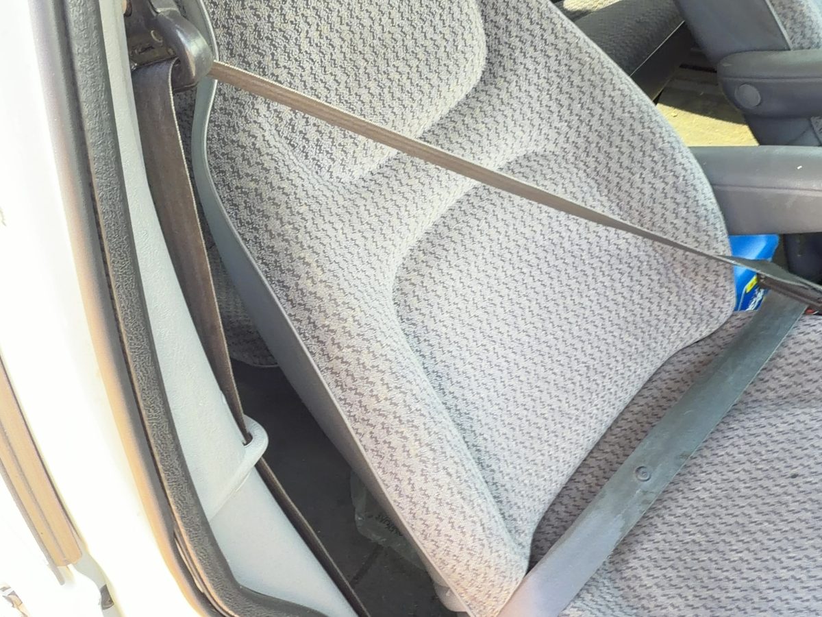 99 Town & Country Passenger Right Front Seat Belt Retractor Shoulder Taupe All5