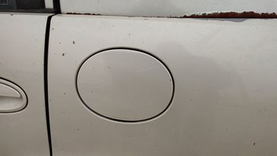 1998-2005 Buick Park Ave Fuel Tank Door With Hinge Gas Lid Oem Filler White 78u
