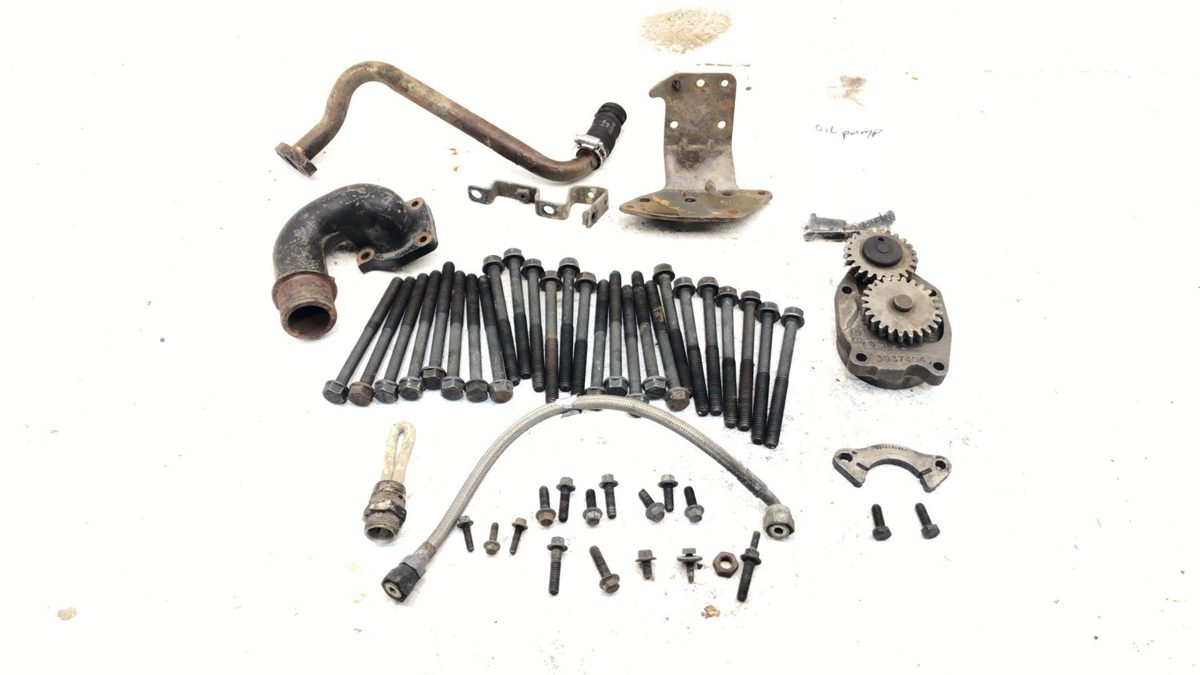 2001 Dodge Ram 2500 Engine Hardware Oem Misc Engine Parts Bolts 5.9L Cummins