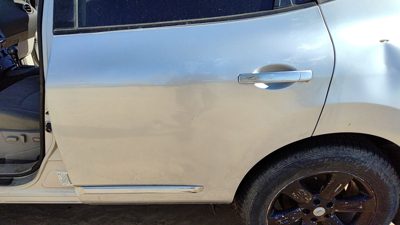 2013 Rogue Except Sport Rear Door