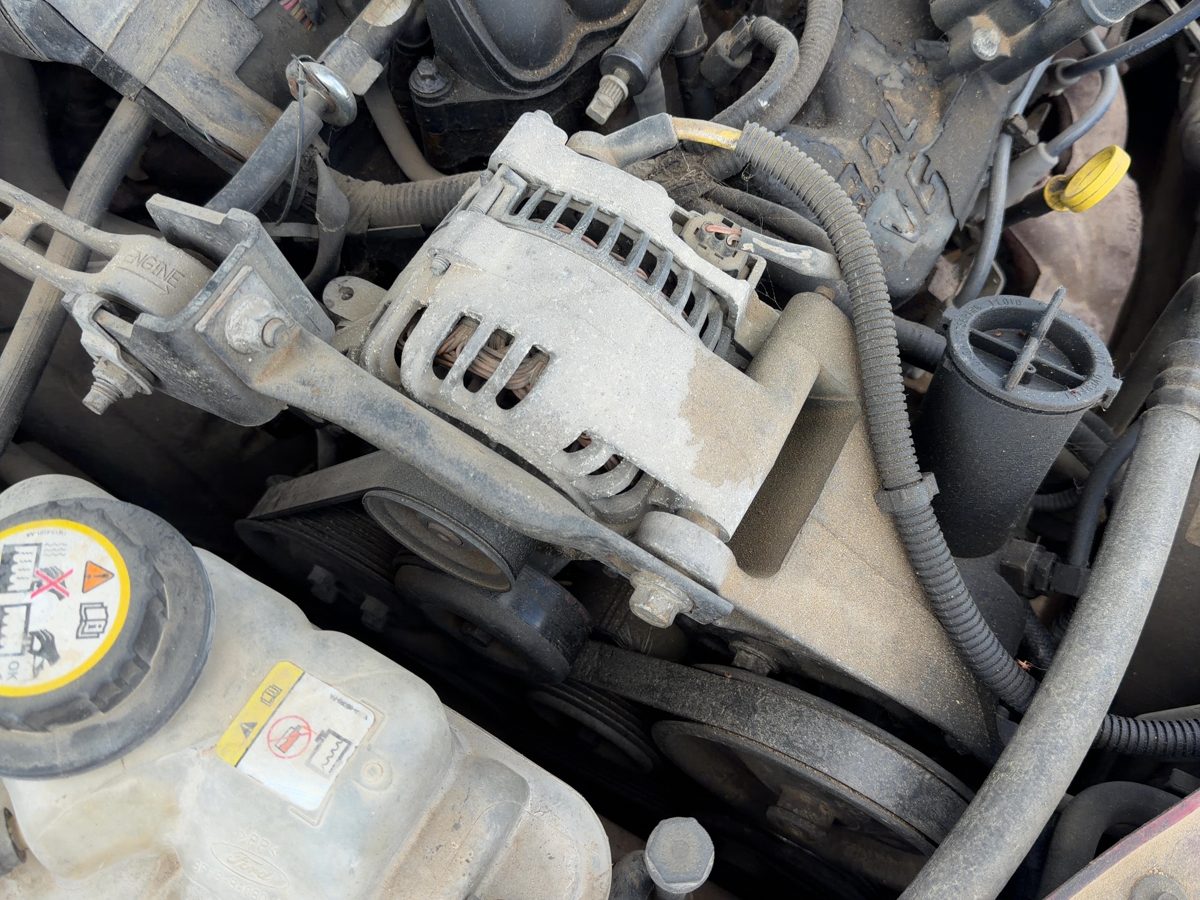 2000-2001 Ford Taurus Alternator 3.0L 130 Amp Yf1Z10346Farm
