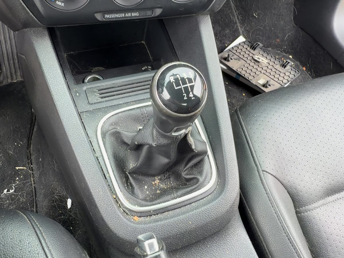 2014 Vw Jetta Floor Shifter Lever Assembly Oem Shift Unit Manual Transmission