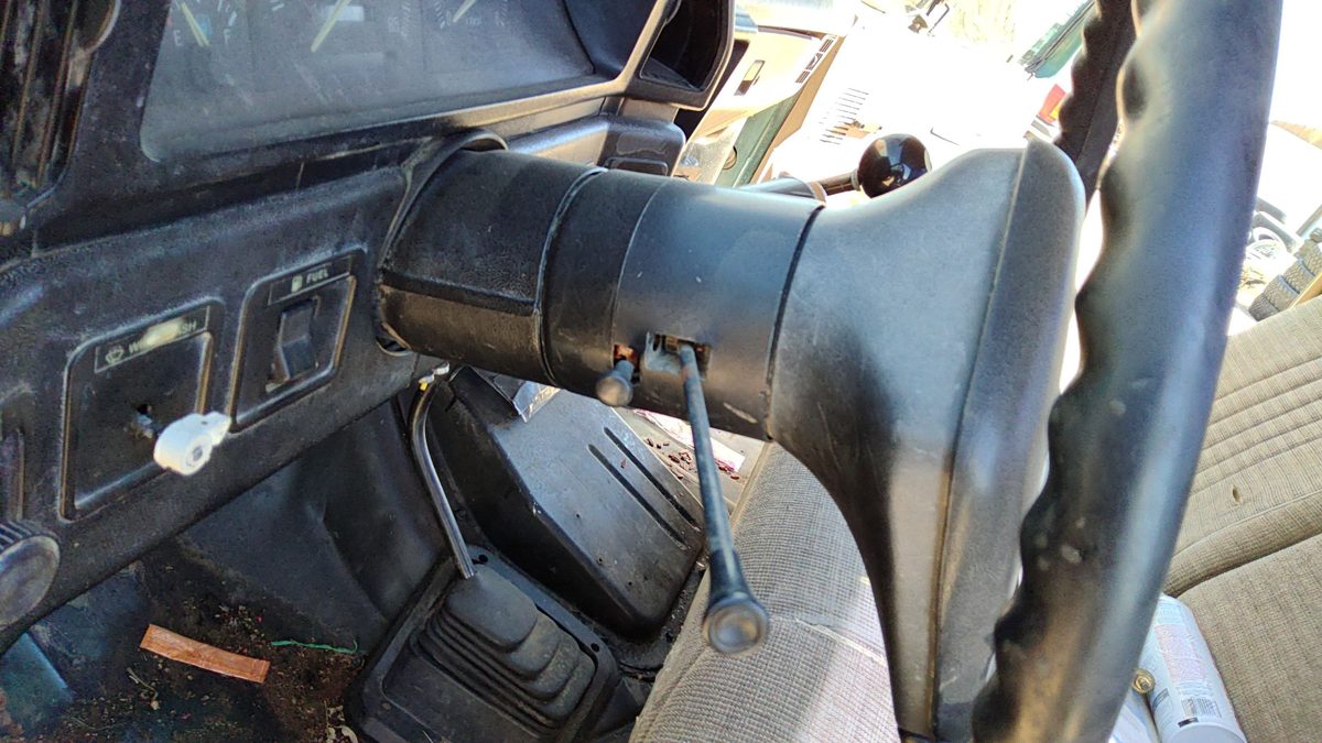 1988 Ford Pickup F150 Steering Column