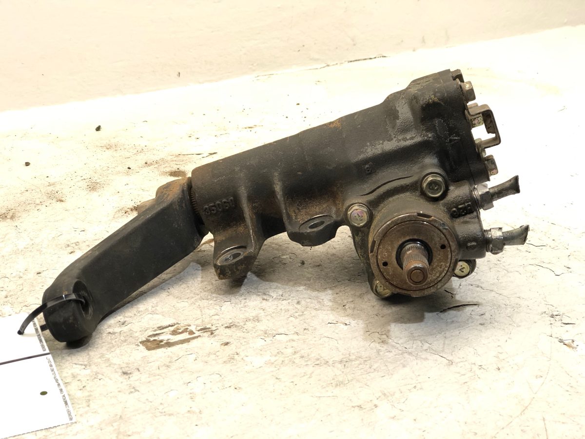 1985 Toyota Pickup Steering Gear (incl. Rack)