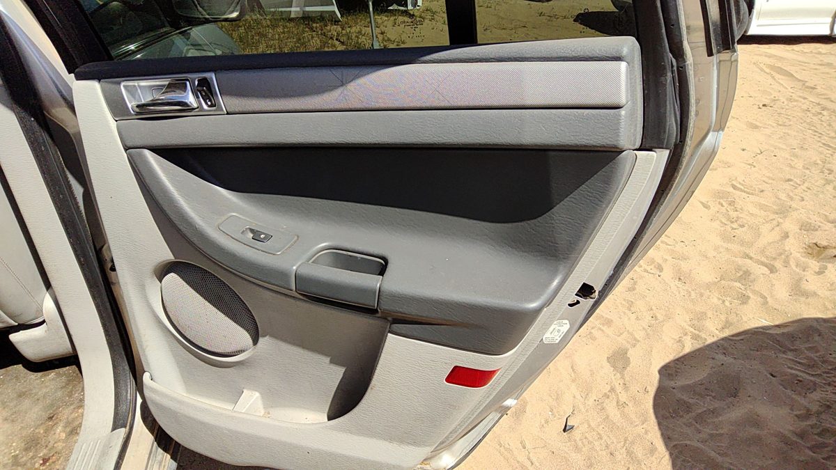 07-08 Pacifica Passenger Right Rear Door Trim Panel With Switches Back Gray Da