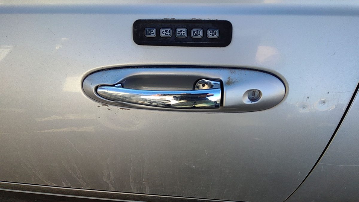 2003-2011 Lincoln Town Car Driver Left Front Outside Door Handle Oem Silver