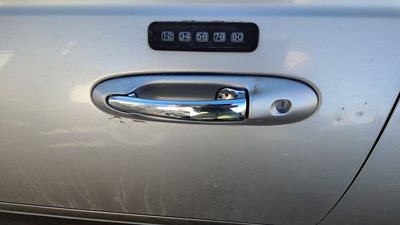 2003-2011 Lincoln Town Car Driver Left Front Outside Door Handle Oem Silver