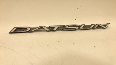 1971 Datsun 240Z Passenger Right Fender Emblem Oem Badge