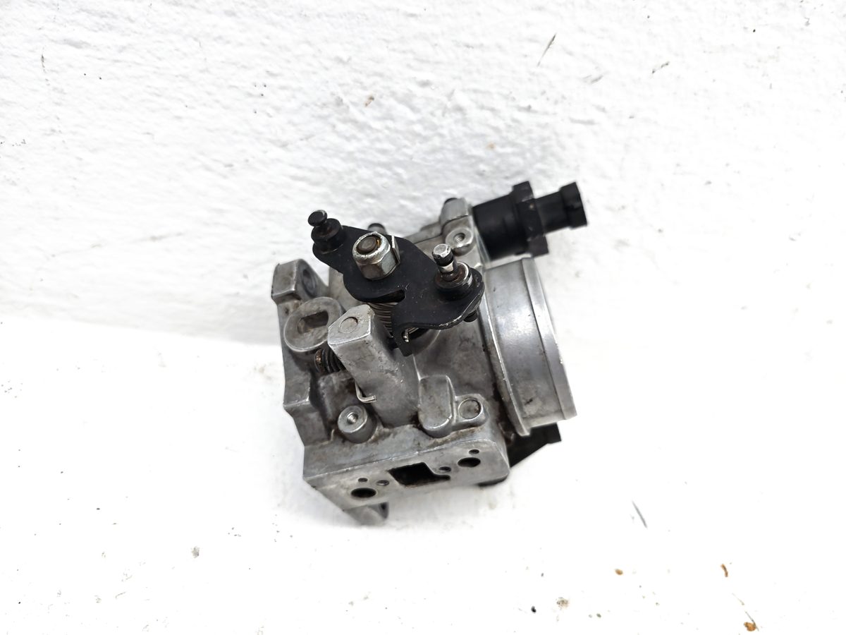 1986-1988 Oldsmobile 98 Throttle Body Valve Oem With Sensors 3.8L 25524565