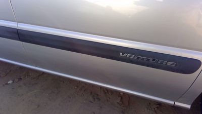 1997-2005 Chevy Venture Passenger Right Front Moulding From Door Oem Trim Strip