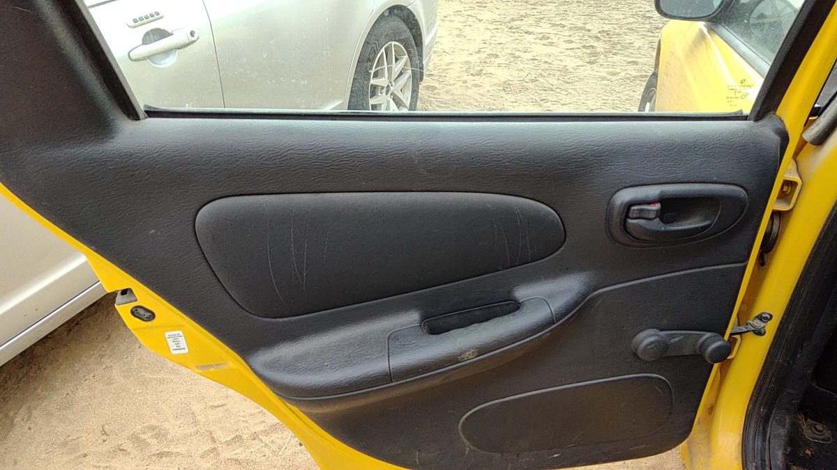 2004-2005 Dodge Neon Driver Left Rear Door Trim Panel With Switches Back Gray