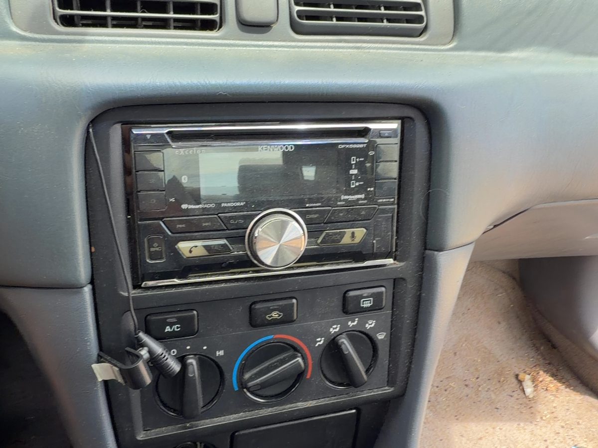 2000 Toyota Camry Dash Panel