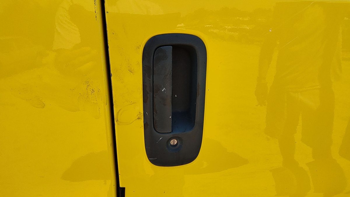 2002 Chevy Express 3500 Outside Door Handle