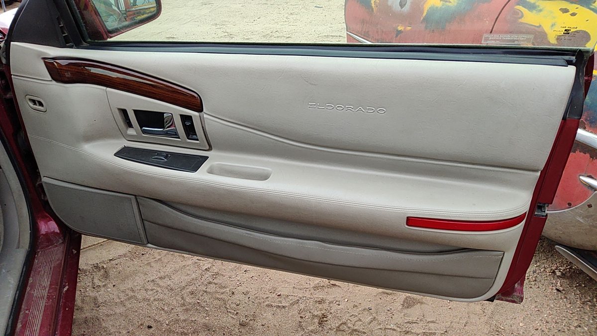 96-02 Eldorado Passenger Right Front Door Trim Panel With Switches Shale 155