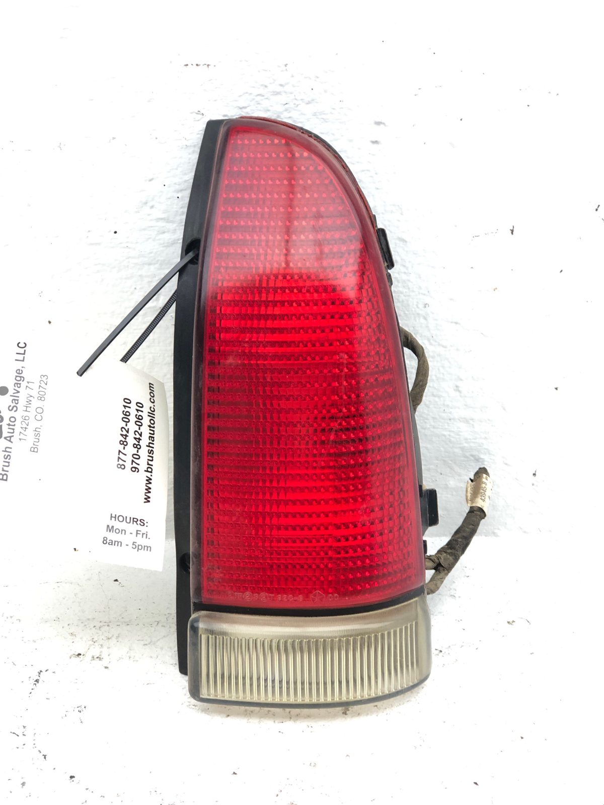 1992-1993 Chrysler New Yorker Passenger Right Tail Light Brake Lamp Oem Rear