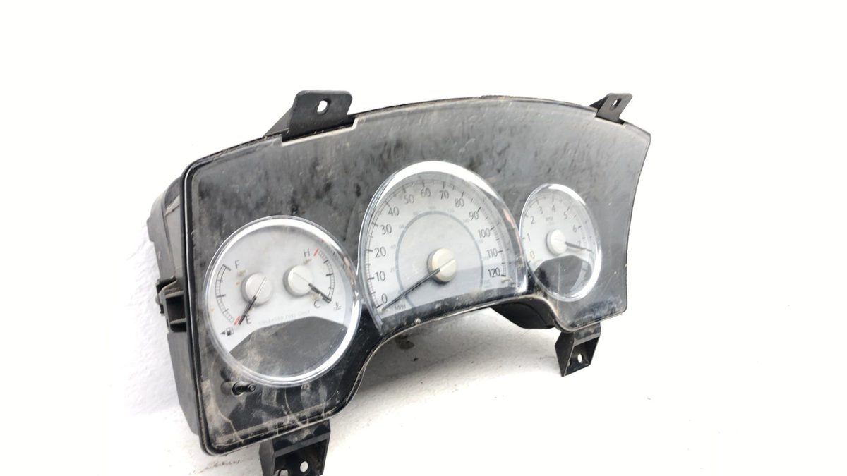 2007-2008 Chrysler Aspen Speedometer Cluster Instrument Gauges Panel Oem Dash