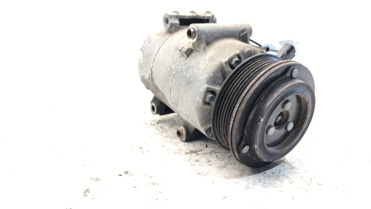 2014-2019 Ford Fiesta Ac Compressor Air Conditioner Pump Assembly Oem 1.6L
