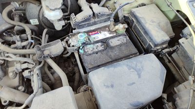 2012 13 Kia Soul Complete Battery Box Mount Tray With Hold Down Oem 2.0L