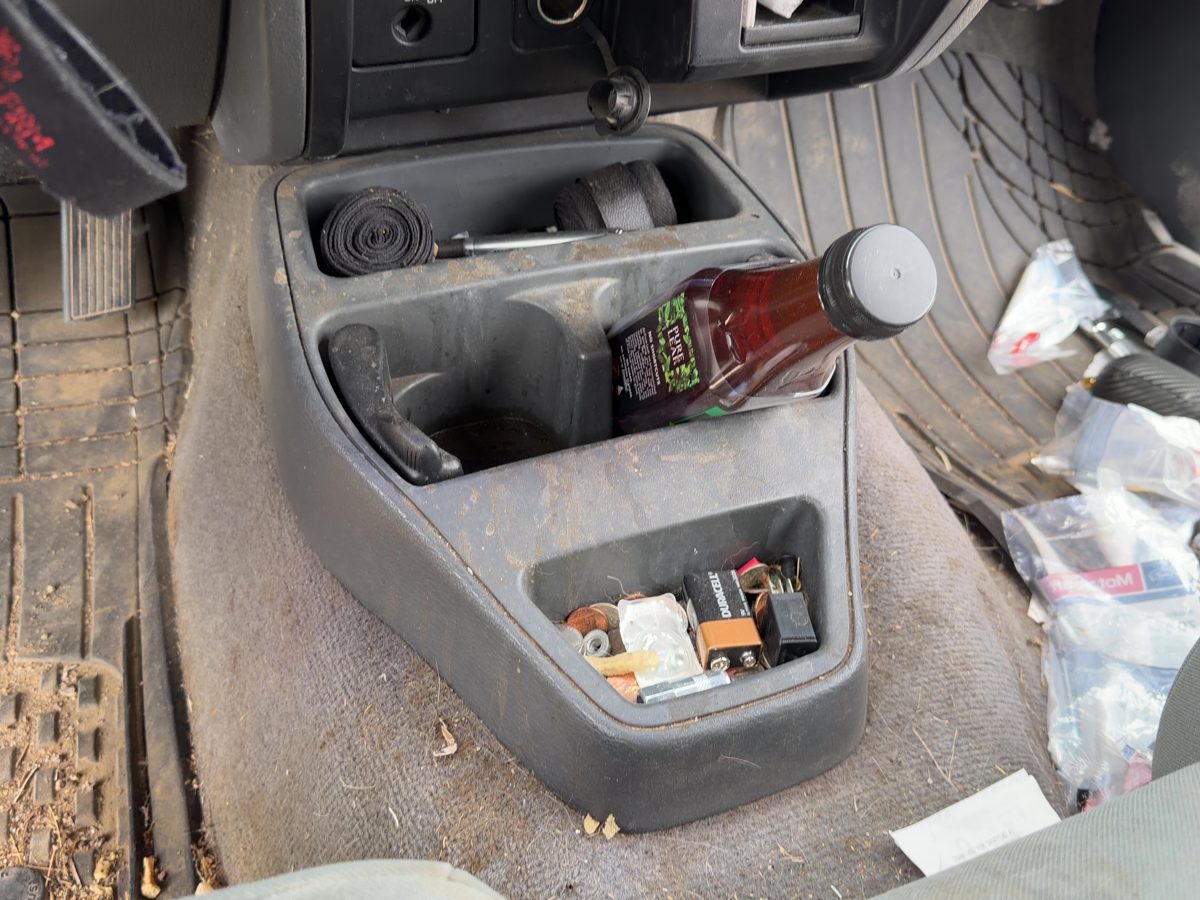 2005-2007 Dodge Dakota Center Floor Console Oem Gray P9D5 1Bl701Dhaa
