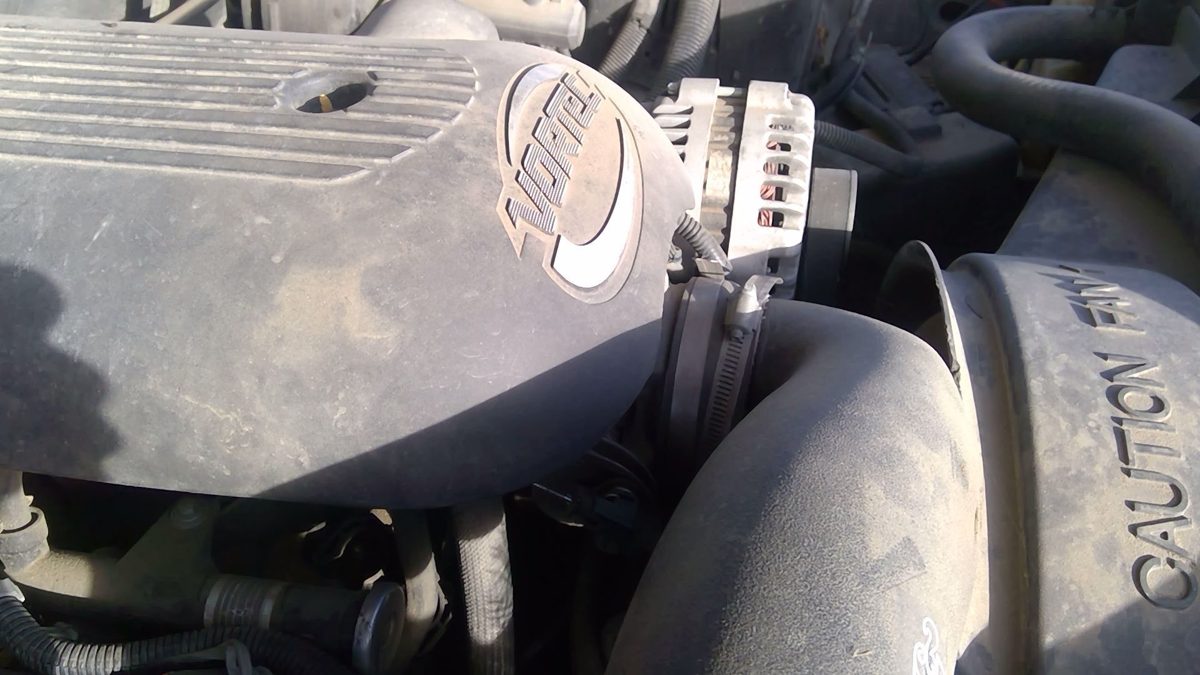 2001 Chevy Tahoe Throttle Body/valve Assy