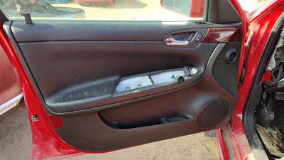 09-11 Impala Driver Left Front Door Trim Panel With Master Switch Ebony 19C