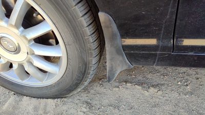 02-05 Hyundai Xg350 Driver Left Moulding From Fender Mud Flap Rock Guard Black