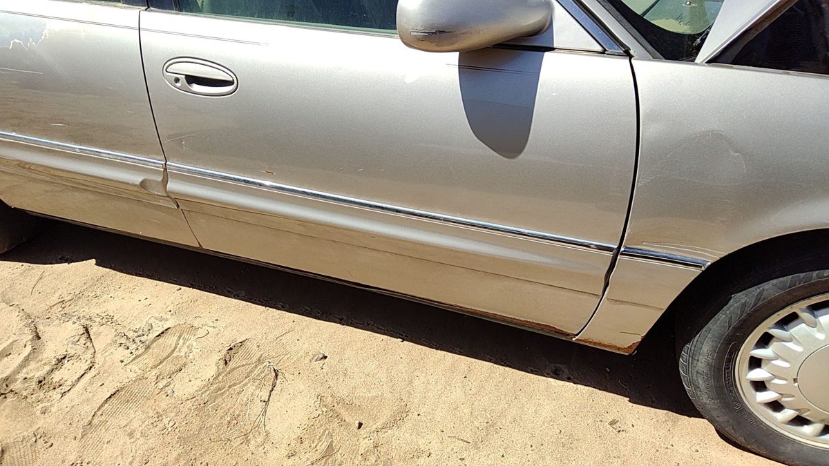 1997 Buick Park Ave Front Door