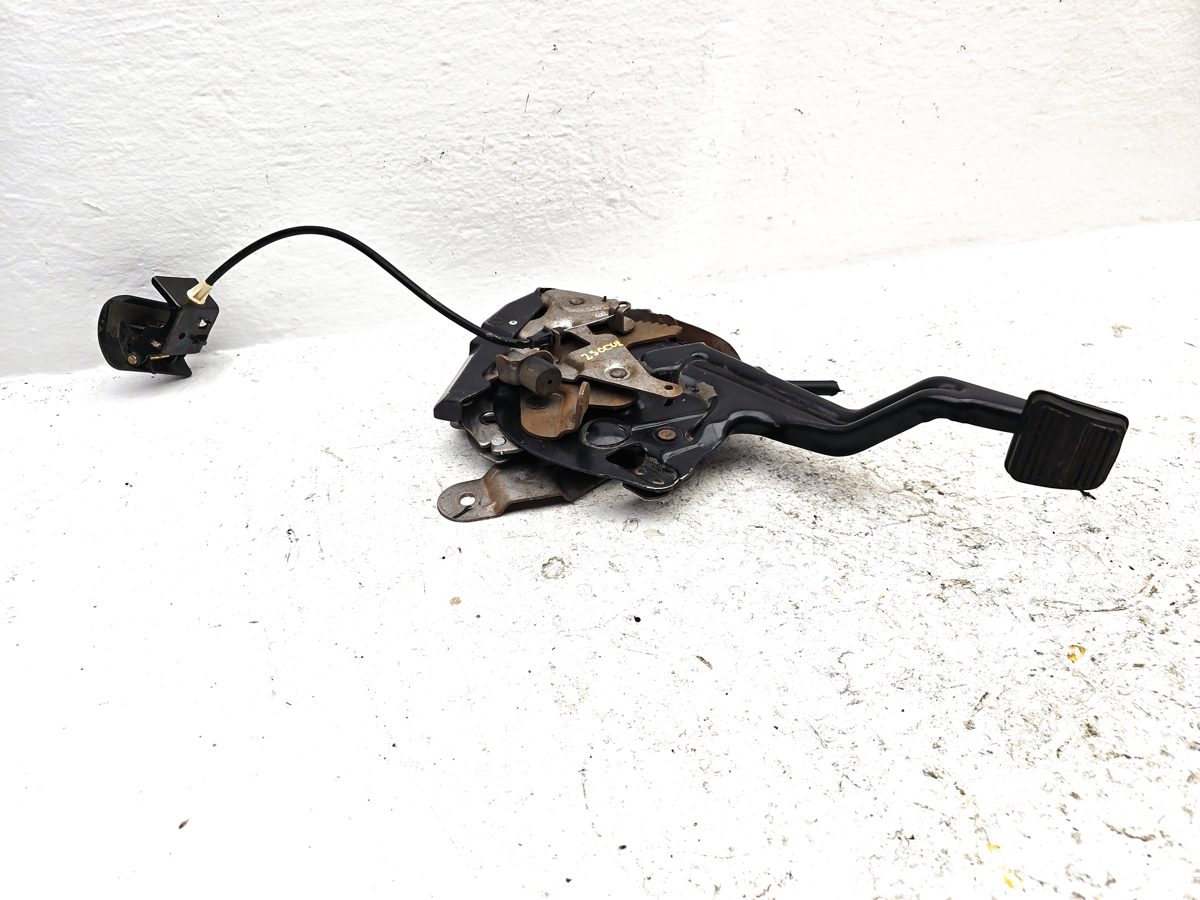 2005 Chevy Suburban Parking Brake Pedal Assembly Oem Complete Emergency Unit