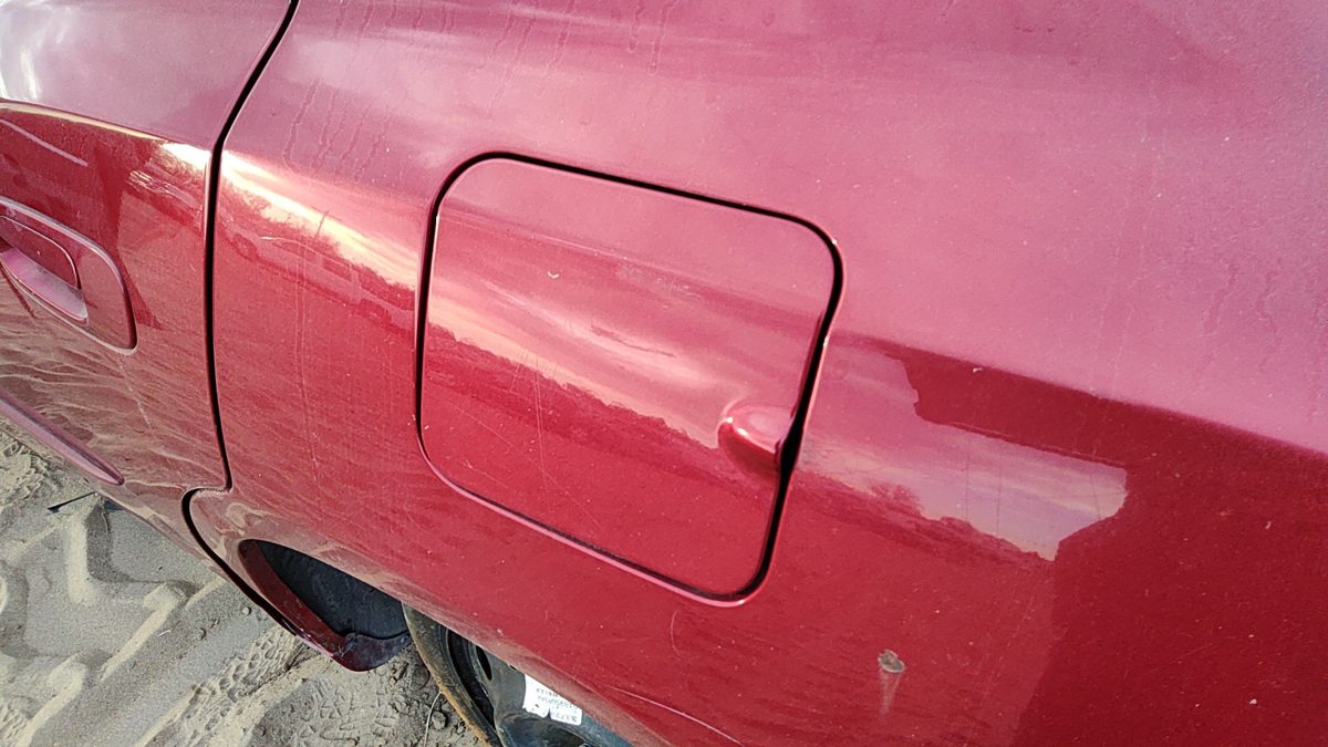 2009-2010 Dodge Charger Fuel Tank Door With Hinge Gas Lid Filler Prh Inferno Red