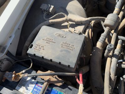 1994 Lincoln Town Car Engine Fuse Box Power Distribution Panel Oem 4.6L
