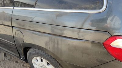 06 Honda Odyssey Driver Left Sliding Door Roller Moulding On Quarter Panel Blue