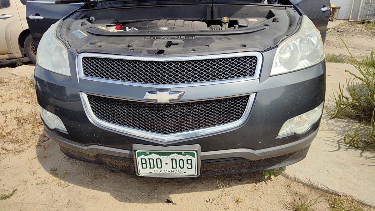 2009-2012 Chevy Traverse Front Bumper Cover Assembly Oem 57u Cyber Gray 25955129