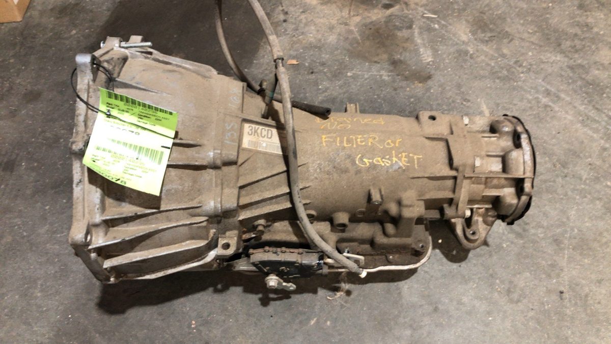 2003 Suburban 1500 Transmission Assy.