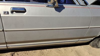 85 Grand Marquis Passenger Right Front Middle Moulding From Door Oem Trim