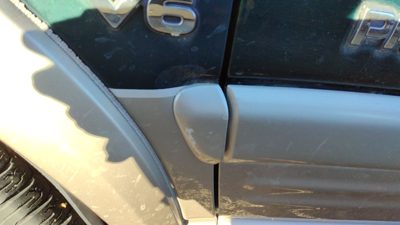 2000 2001 2002 Honda Passport Driver Left Moulding From Fender Oem Trim Strip