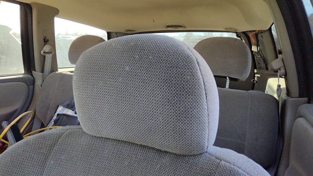 1999-2001 Jeep Grand Cherokee Pair Of Front Headrests Oem Left Right Set Seat