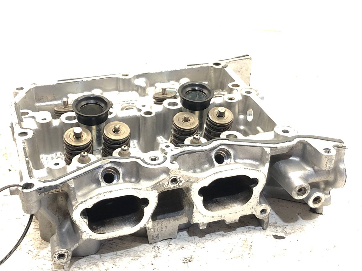 2015-2016 Subaru Impreza Driver Left Cylinder Head Oem 2.0L 11063Ab870
