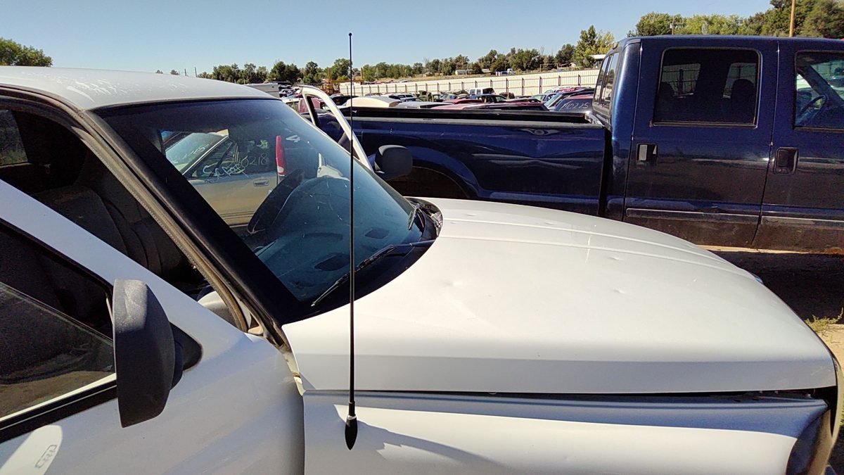 1998 Dodge Pickup 1500 Antenna