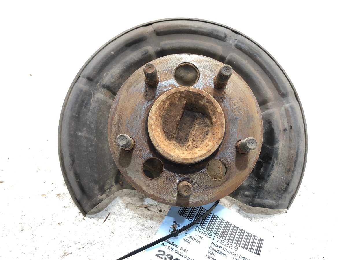 86-90 Toronado Trofeo Passenger Right Rear Knuckle Assembly Stub Axle With Hub