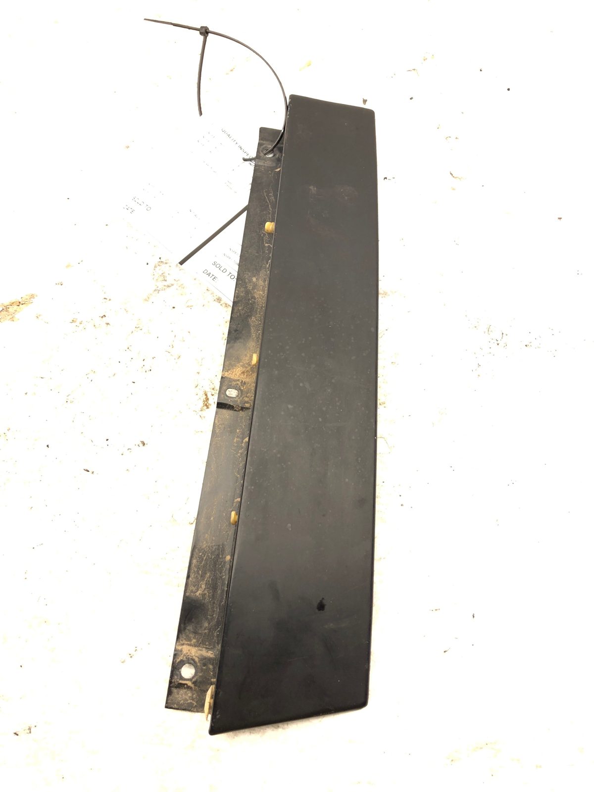 1999-2004 Olds Alero 2Dr Quarter Glass Applique Trim Panel Moulding Oem 22668053