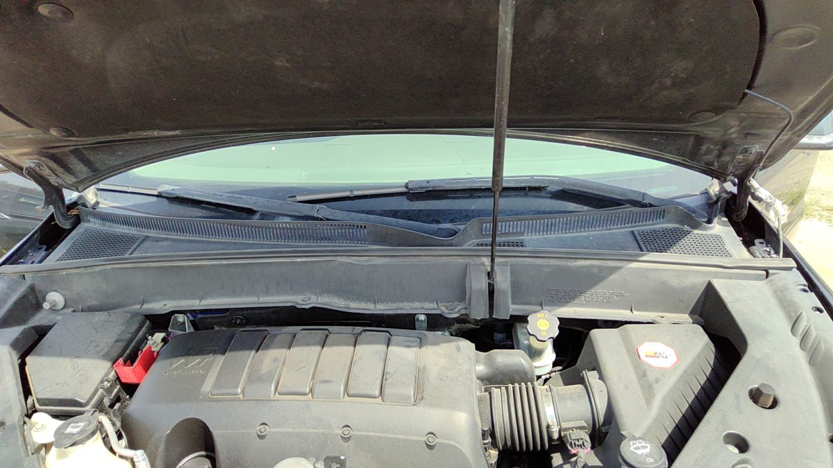 2010 Chevy Traverse Windshield Wiper Cowl Vent Trim Panel Oem Cover