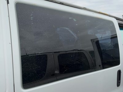 96-02 Express Van 2500 Passenger Right Rear Side Window Door Glass Oem Back