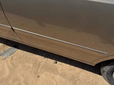 01-03 Elantra Driver Left Rear Moulding From Door Back Gls Sedan Prime Beige Ko
