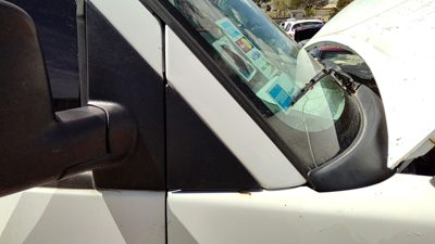 2012 Chevy Express Van Passenger Right Moulding From Fender Trim Strip White 50U