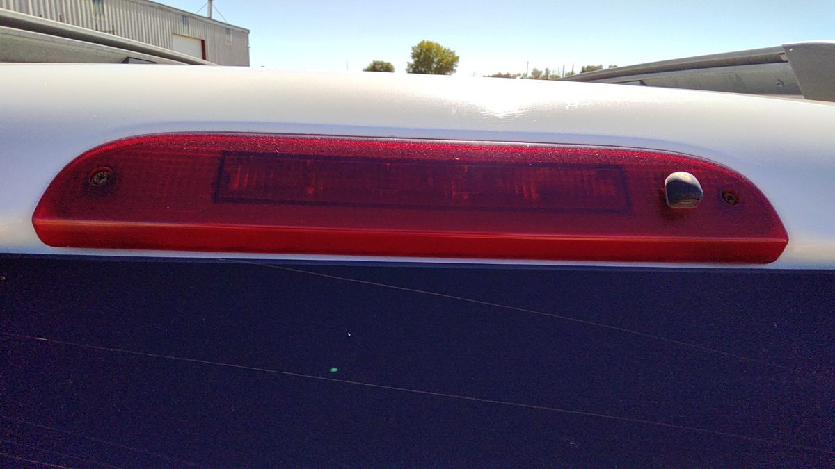 2005 Ford Explorer Third Brake Light Middle Lamp Oem