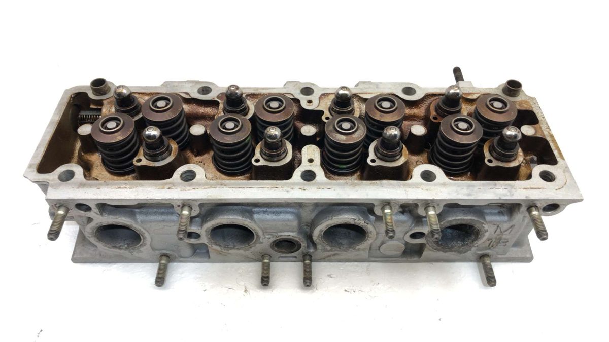 1985-1986 Pontiac Sunbird Cylinder Head Assembly Oem 1.8L 94642734